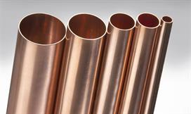Shiny copper tubes in various dimensions and sizes